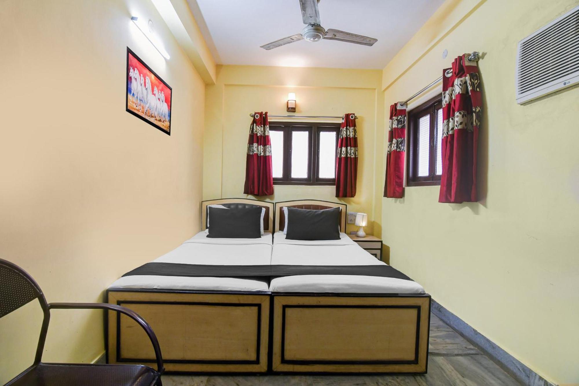 Super Hotel O Alipore Near Chetla Formerly Alipore Guest House Alīpur Esterno foto