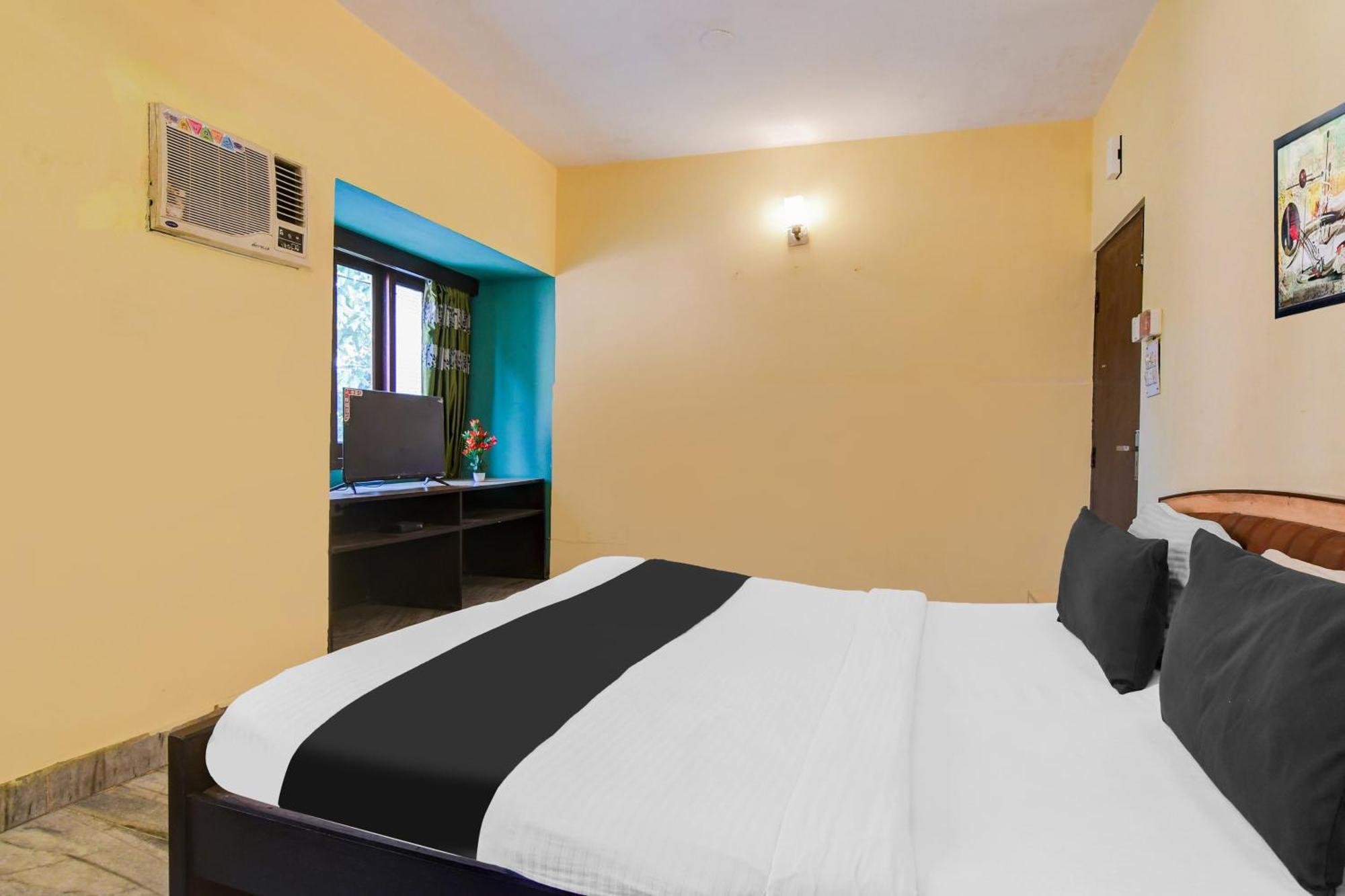 Super Hotel O Alipore Near Chetla Formerly Alipore Guest House Alīpur Esterno foto