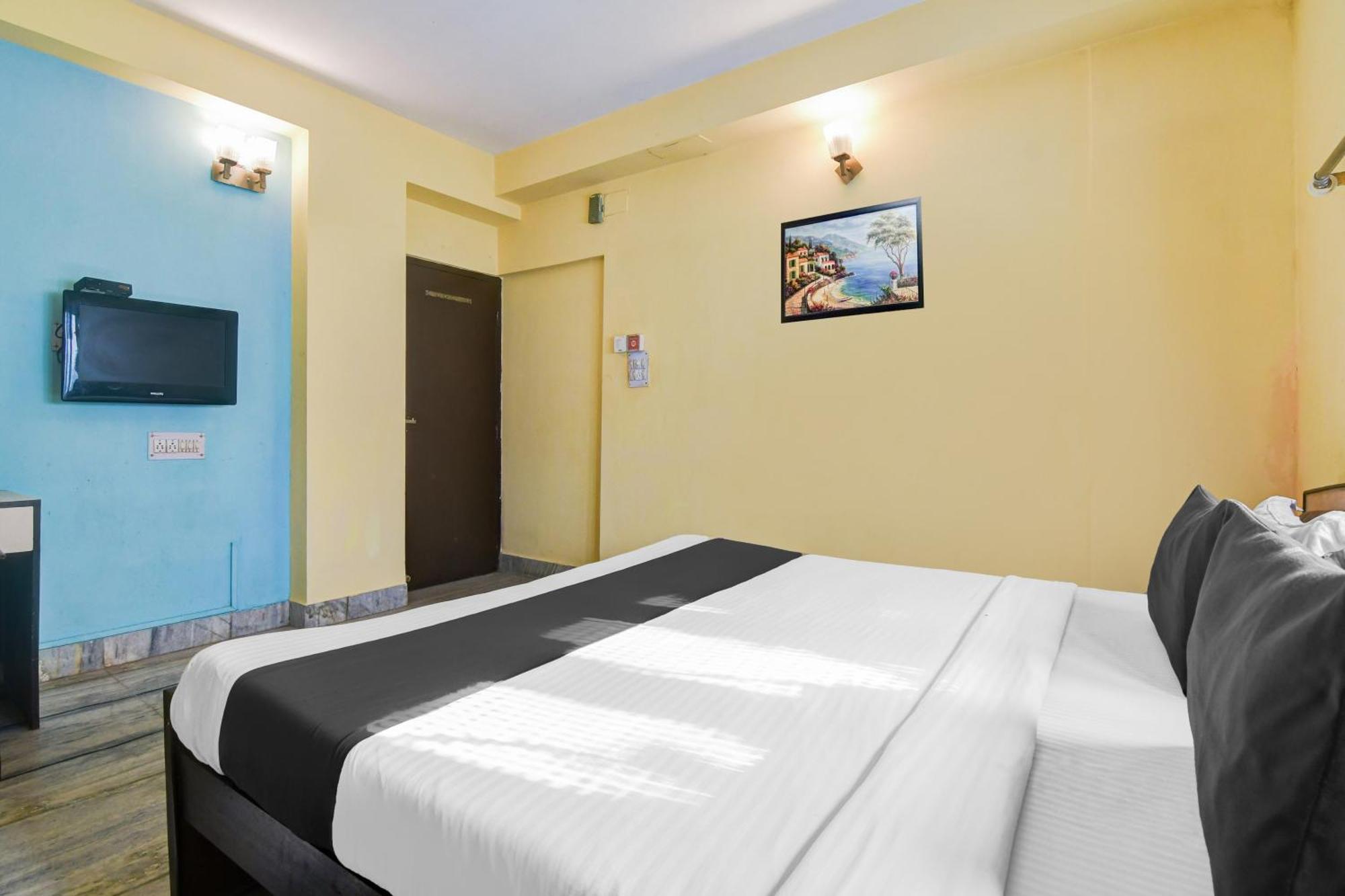 Super Hotel O Alipore Near Chetla Formerly Alipore Guest House Alīpur Esterno foto