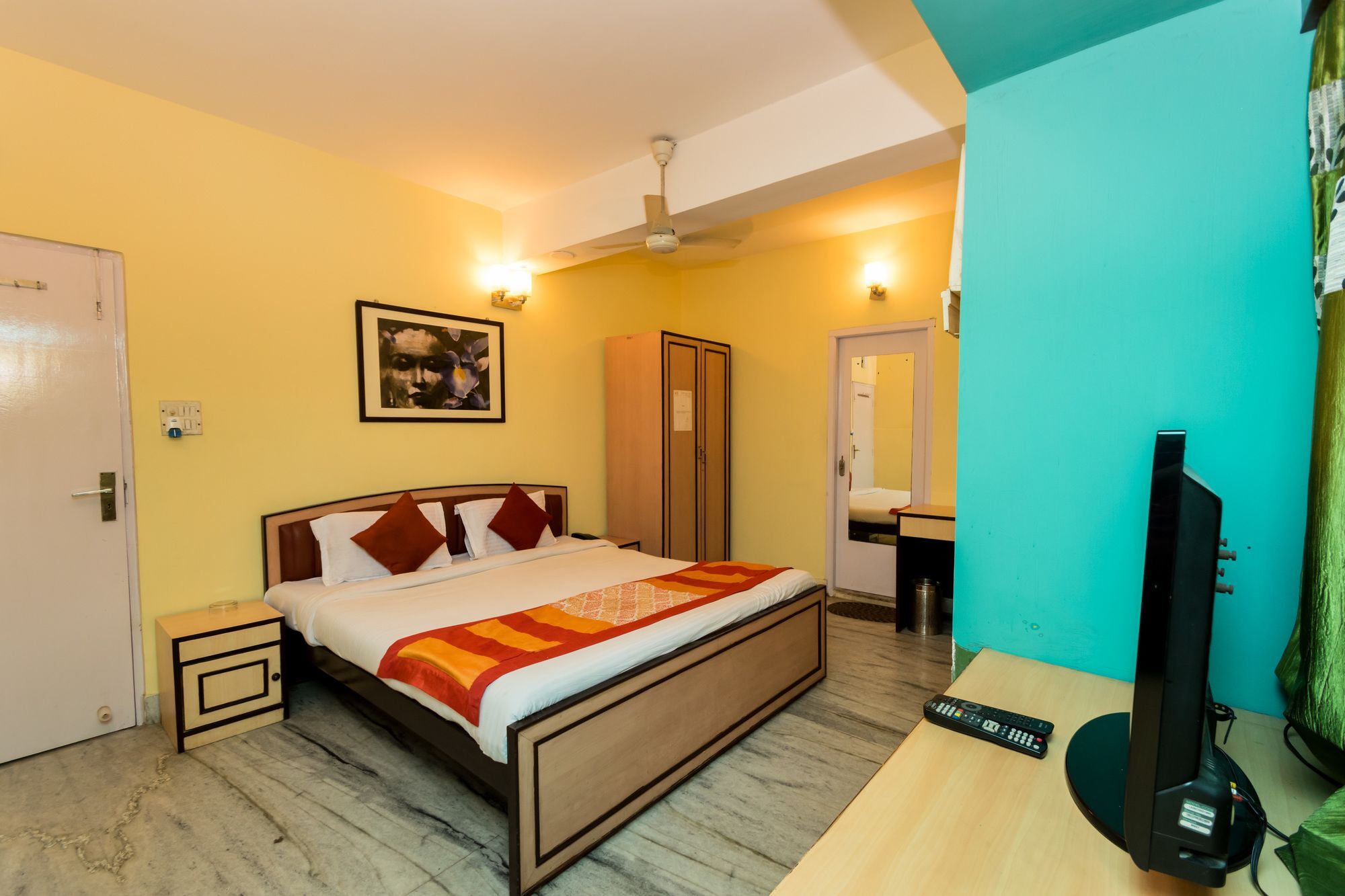Super Hotel O Alipore Near Chetla Formerly Alipore Guest House Alīpur Esterno foto