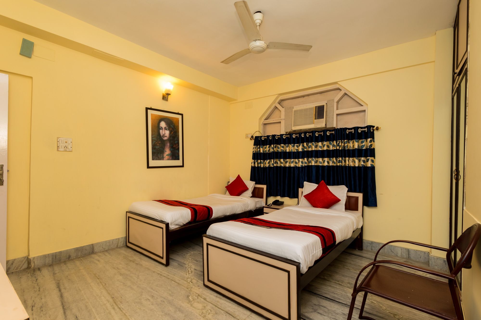 Super Hotel O Alipore Near Chetla Formerly Alipore Guest House Alīpur Esterno foto