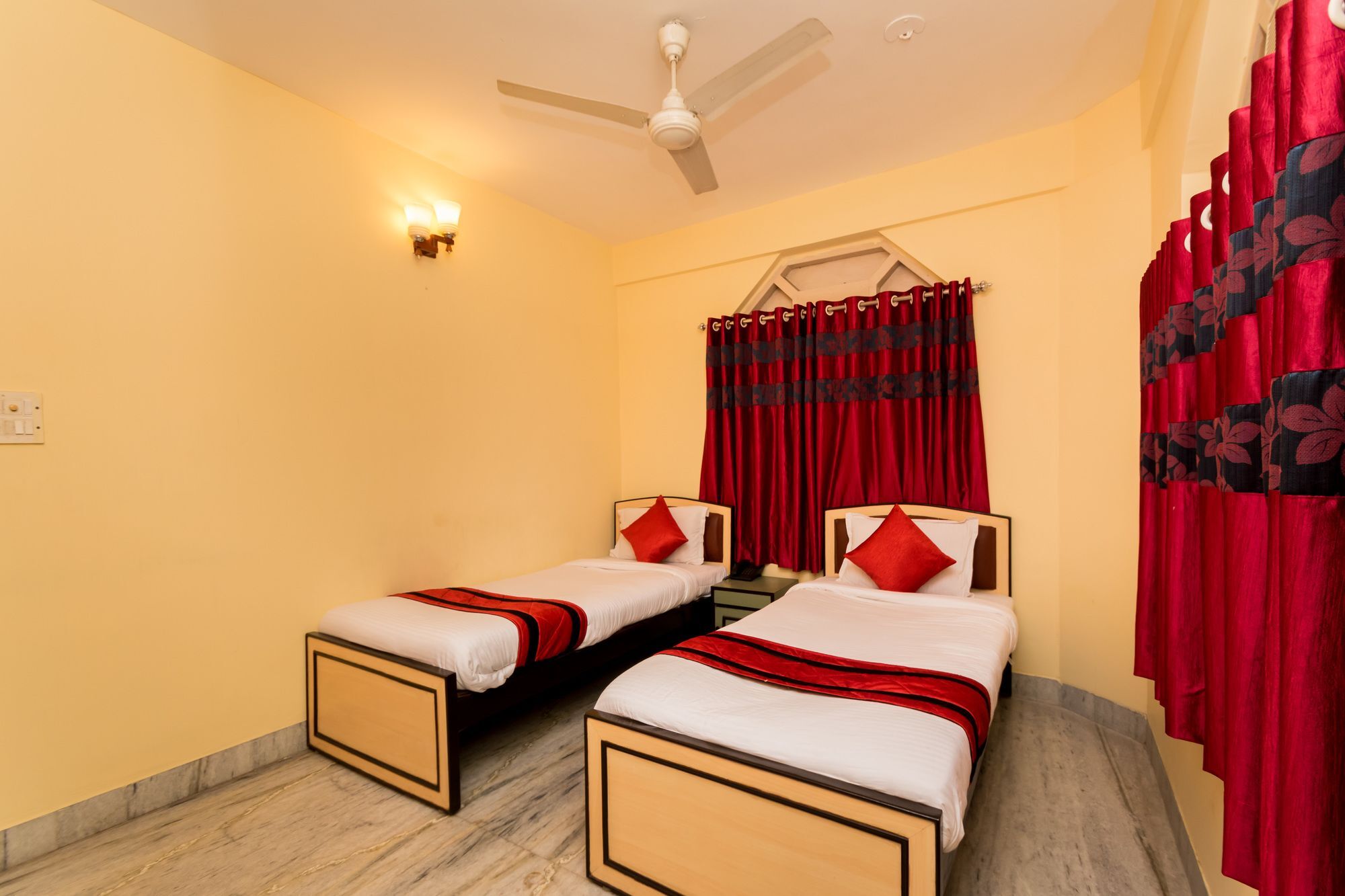 Super Hotel O Alipore Near Chetla Formerly Alipore Guest House Alīpur Esterno foto